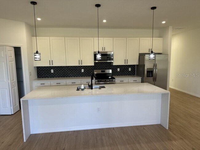 Building Photo - 3460 Tupelo Ave