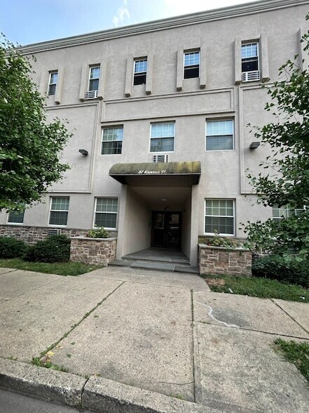 Building Photo - 61 Kansas St