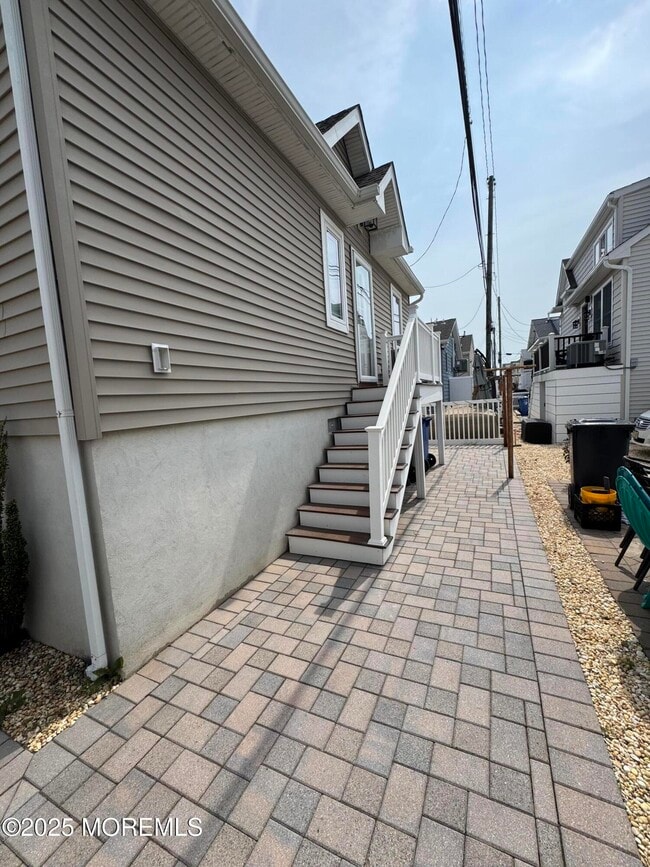 Building Photo - 29 E Dune Way