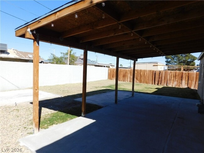 Building Photo - 4524 Fulton Pl