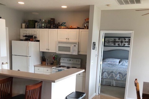 Kitchen - 908 Stockton Rdg