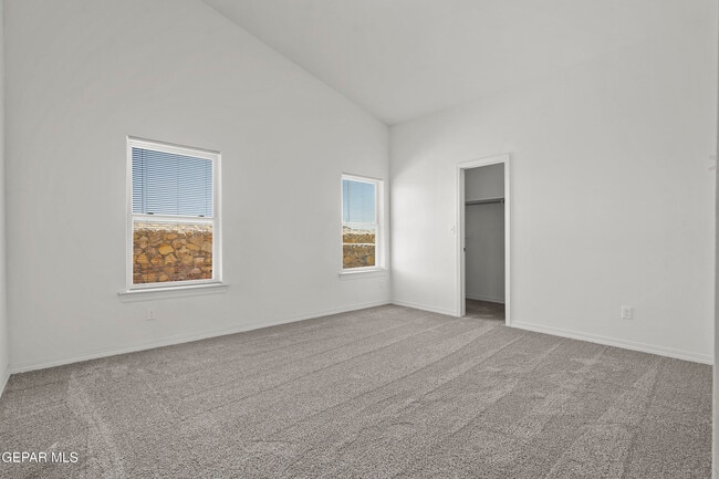 Building Photo - 1060 Summer Rain St