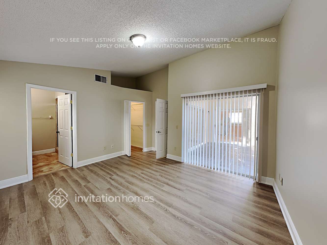 Building Photo - 1006 Brielle Ave