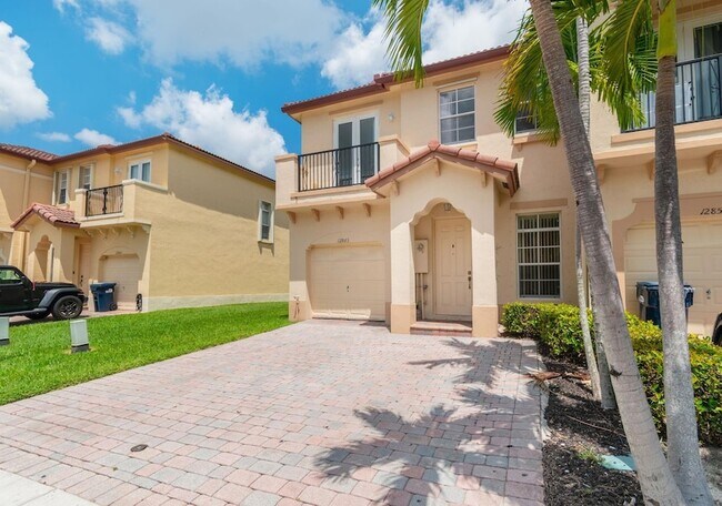 Building Photo - 12863 SW 134th Terrace