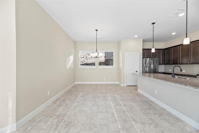 Building Photo - 15207 Spanish Ranchos Wy