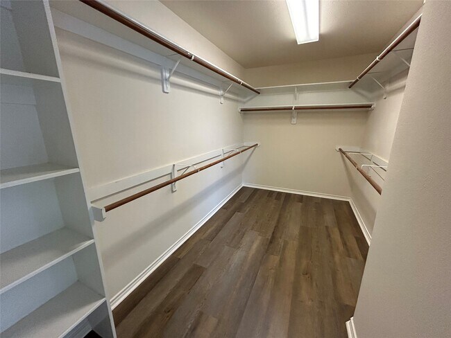 Building Photo - 12338 Packard Bend Trail