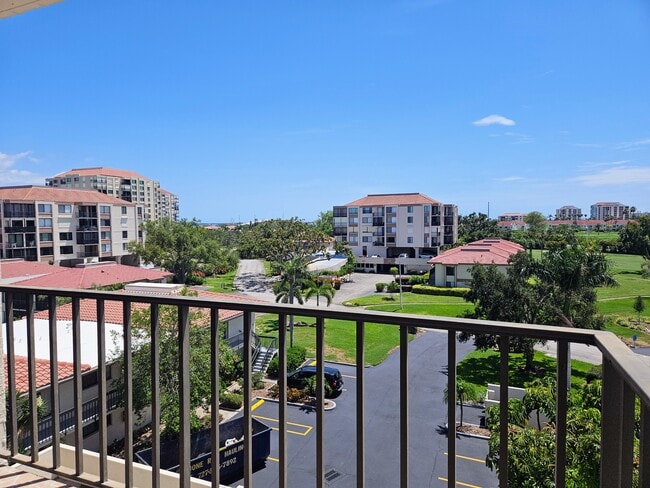 Building Photo - 6218 Palma Del Mar Blvd S