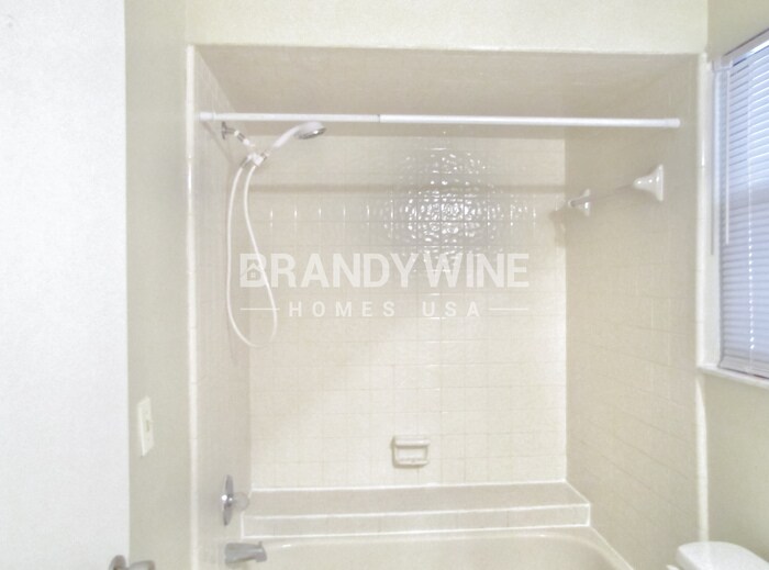 Building Photo - 8155 Crosswind Rd