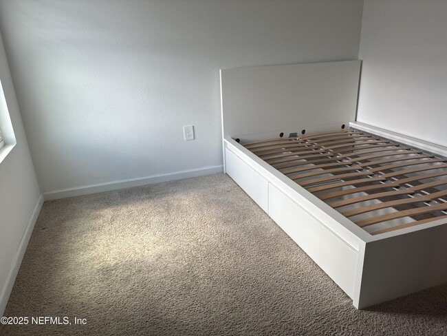 Building Photo - 49 Blue Hvn Rd