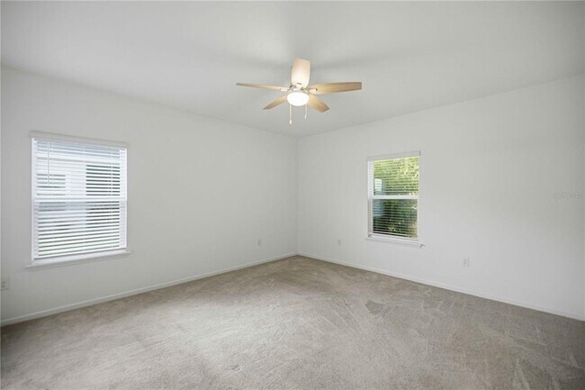 Building Photo - 3492 NE 38th Ln