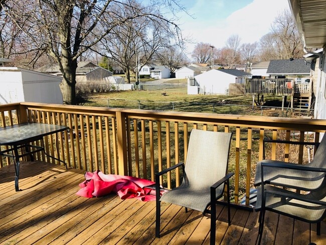 Building Photo - 4-Bed 2-Bath House in Cedar Falls