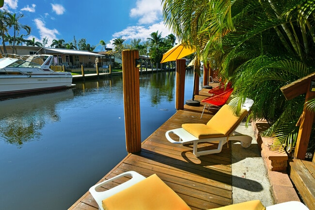 Building Photo - PR 02