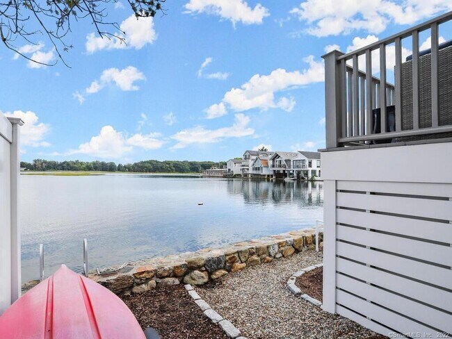 Building Photo - 199 Hillspoint Rd