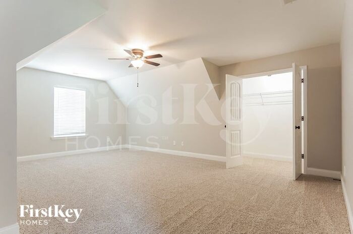 Building Photo - 4494 Old Cahaba Pkwy