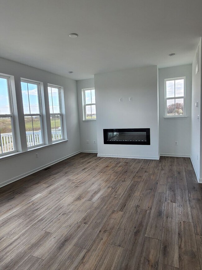 Building Photo - New Construction Townhome in Middletown