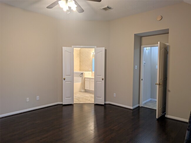 Building Photo - 22403 Bellows Bend Dr