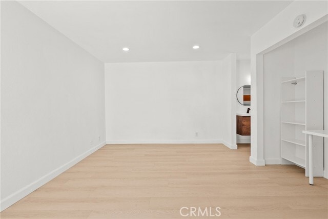 Building Photo - 23675 Park Capri