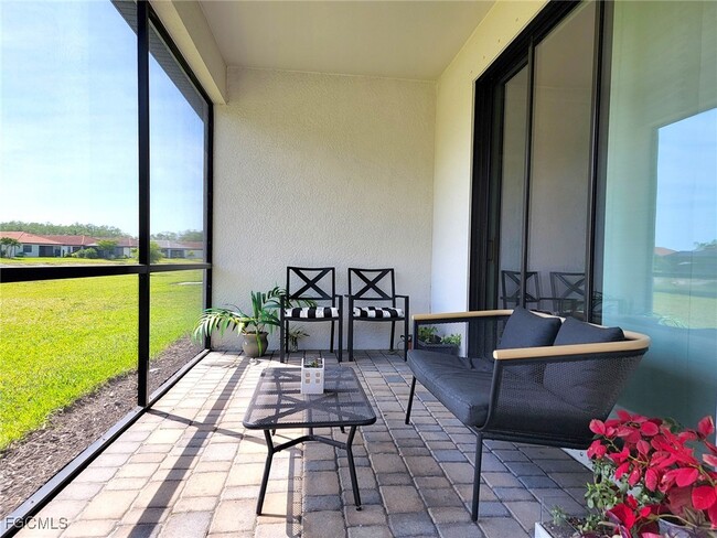 Building Photo - 11559 Shady Blossom Dr