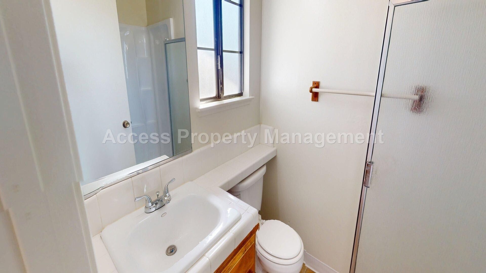 Building Photo - 1535 Springville Way