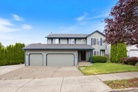 Building Photo - Beautiful Home in Winchester Hills