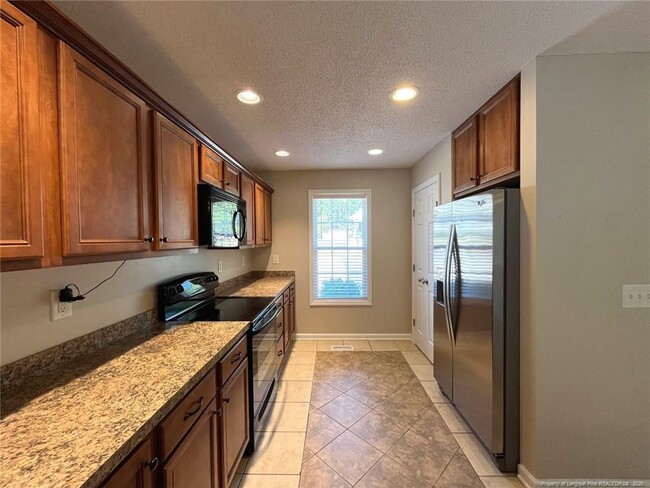 Building Photo - 114 Masters Way