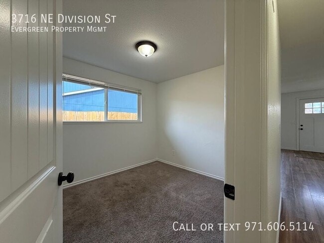 Building Photo - 3716 NE Division St