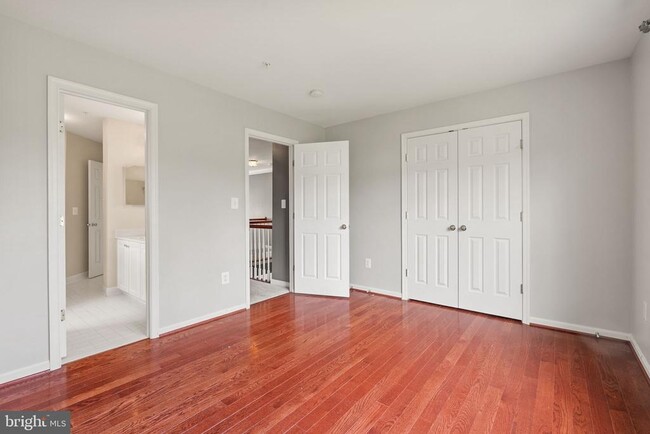 Building Photo - 12310 Houndwood Way