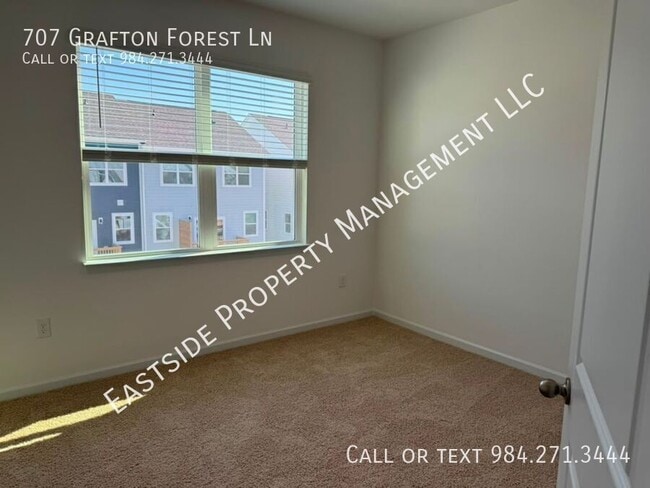 Building Photo - 707 Grafton Frst Ln