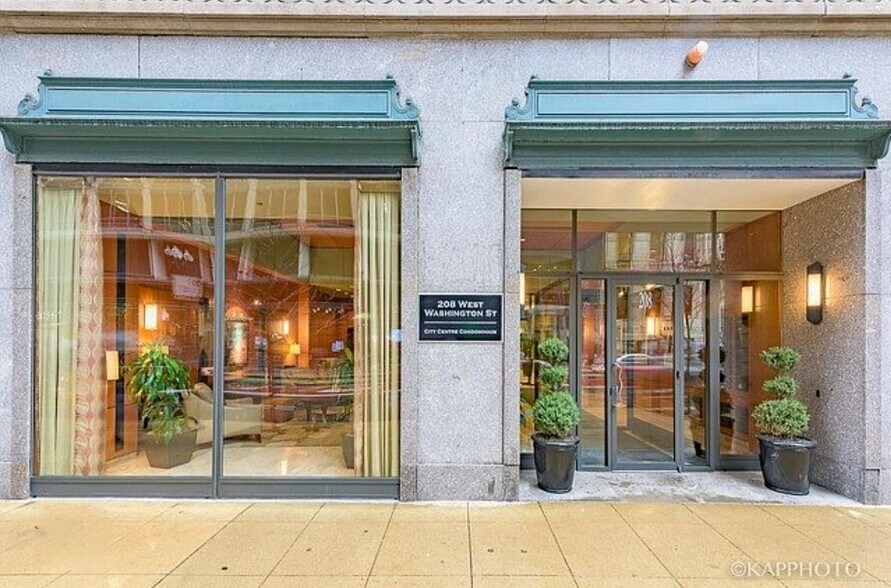 Building Photo - 208 W Washington St
