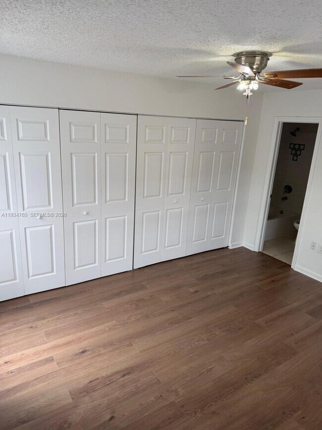 Building Photo - 11101 Royal Palm Blvd