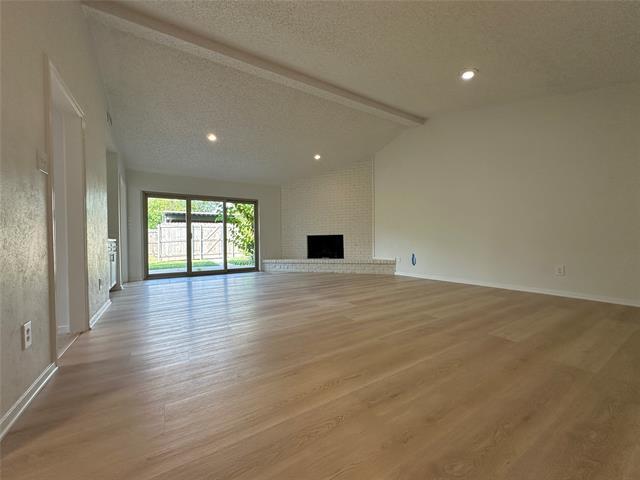 Building Photo - 306 Towne House Ln
