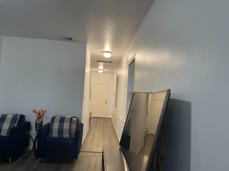 Building Photo - 11133 Panther Ct