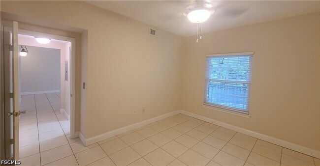 Building Photo - 23500 Walden Center Dr