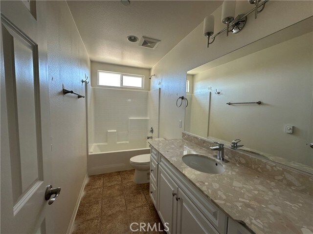 Building Photo - 15176 Sheridan Ct