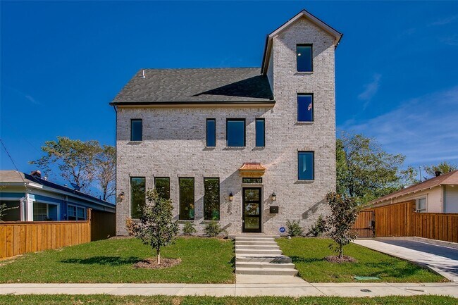 Primary Photo - 424 N Denver St