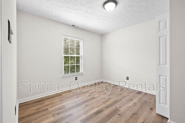 Building Photo - 4229 Tensity Dr