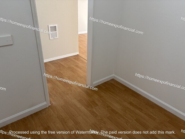 Building Photo - Nice Home For Rent