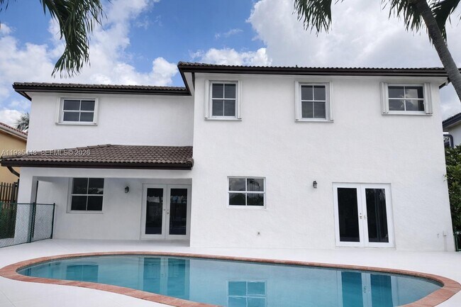 Building Photo - 14964 SW 32nd Terrace