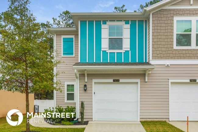 Building Photo - 7415 Palm Hills Dr