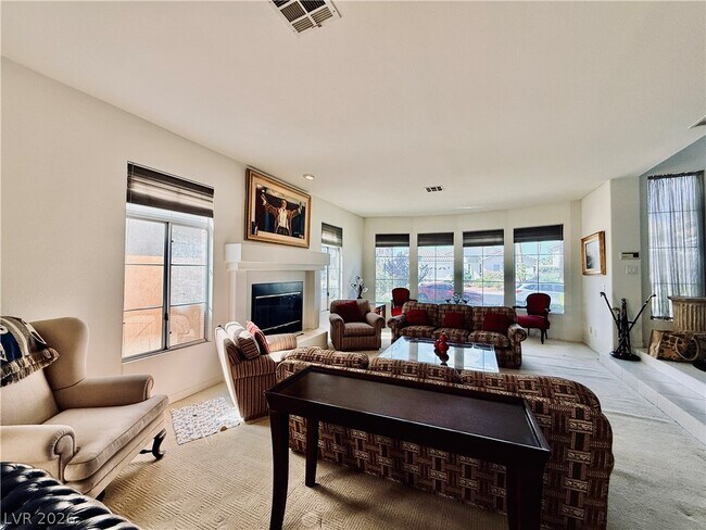 Building Photo - 2429 Tour Edition Dr