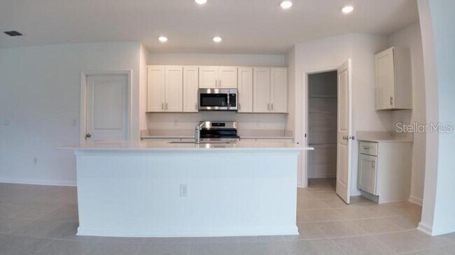 Building Photo - 5778 Le Marin Wy