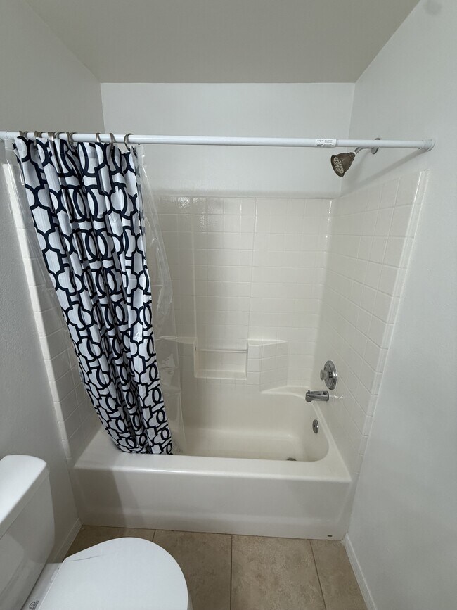 Building Photo - 4942 S Rinaldi Dr