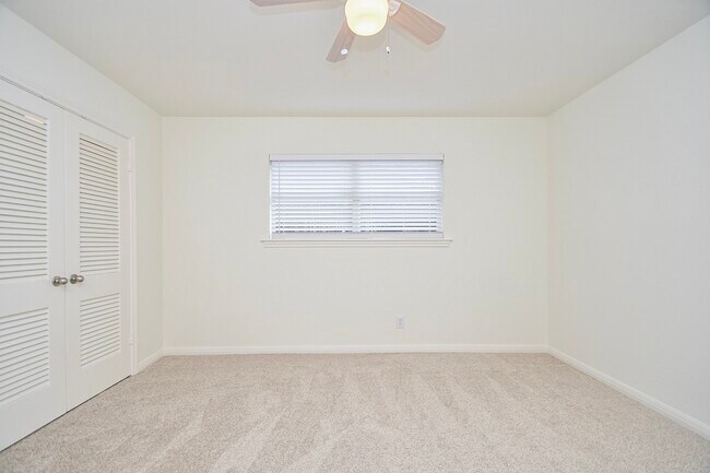 Building Photo - 10035 Ella Lee Ln