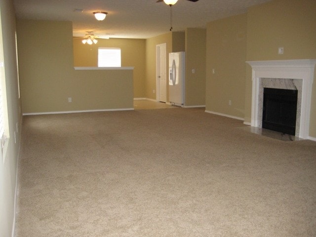 Building Photo - 2649 Sutherland Dr