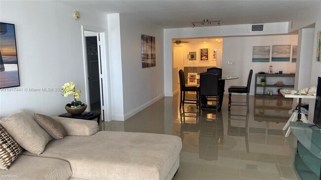 Building Photo - 2 br, 2 bath Condo - 1370 S Ocean Blvd Apt...