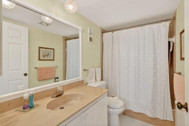 Building Photo - 3382 NE Causeway Blvd