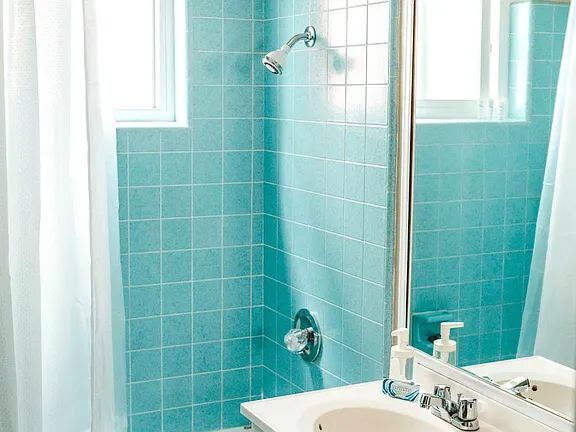 Building Photo - NO MIN CREDIT SCORE REQUIRED, BK OKAY, PAS...