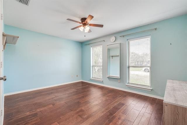 Building Photo - 2513 Willowdale Dr