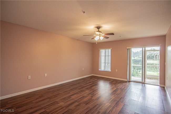 Building Photo - 12020 Rain Brook Ave