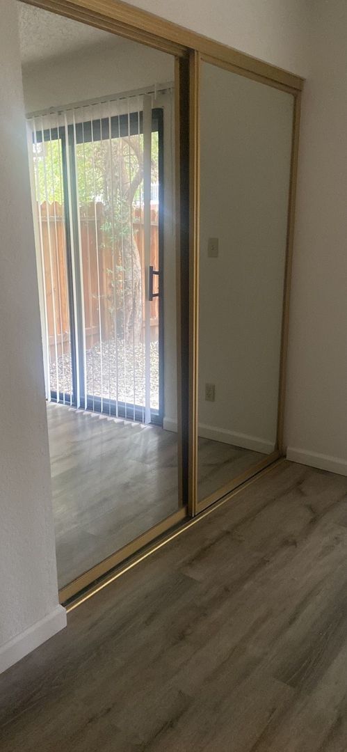 Building Photo - Wonderful secluded location in West Davis.